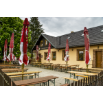 Hana Špačková – Restaurace Pod Kaštanem – logo společnosti